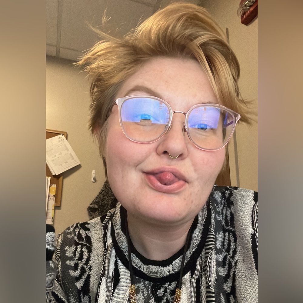 Meet your Posher, Haley